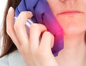 下赤塚（練馬区田柄）の歯医者、藤山歯科クリニックで歯周病の急性発作についての解説