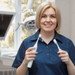 下赤塚（練馬区田柄）の歯医者、藤山歯科クリニックで電動歯ブラシと普通の歯ブラシの違いと使い分けのポイントを解説