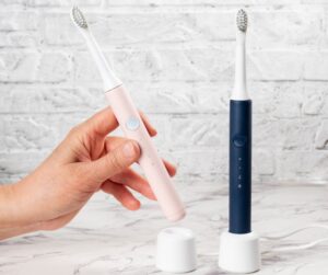 下赤塚（練馬区田柄）の歯医者、藤山歯科クリニックで電動歯ブラシと普通の歯ブラシの違いと使い分けのポイントを解説